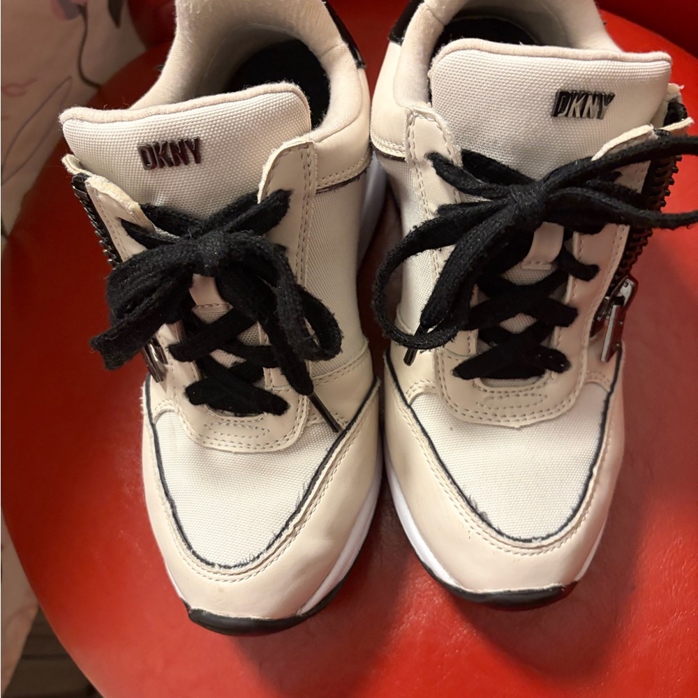 DKNY Beige and Black Women's Sneakers - Picture 5 of 5